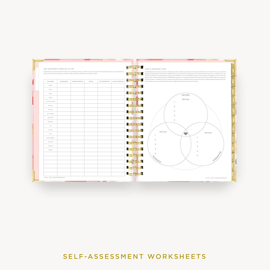 Day Designer 2024 daily planner: Sunset cover with self assessment worksheet