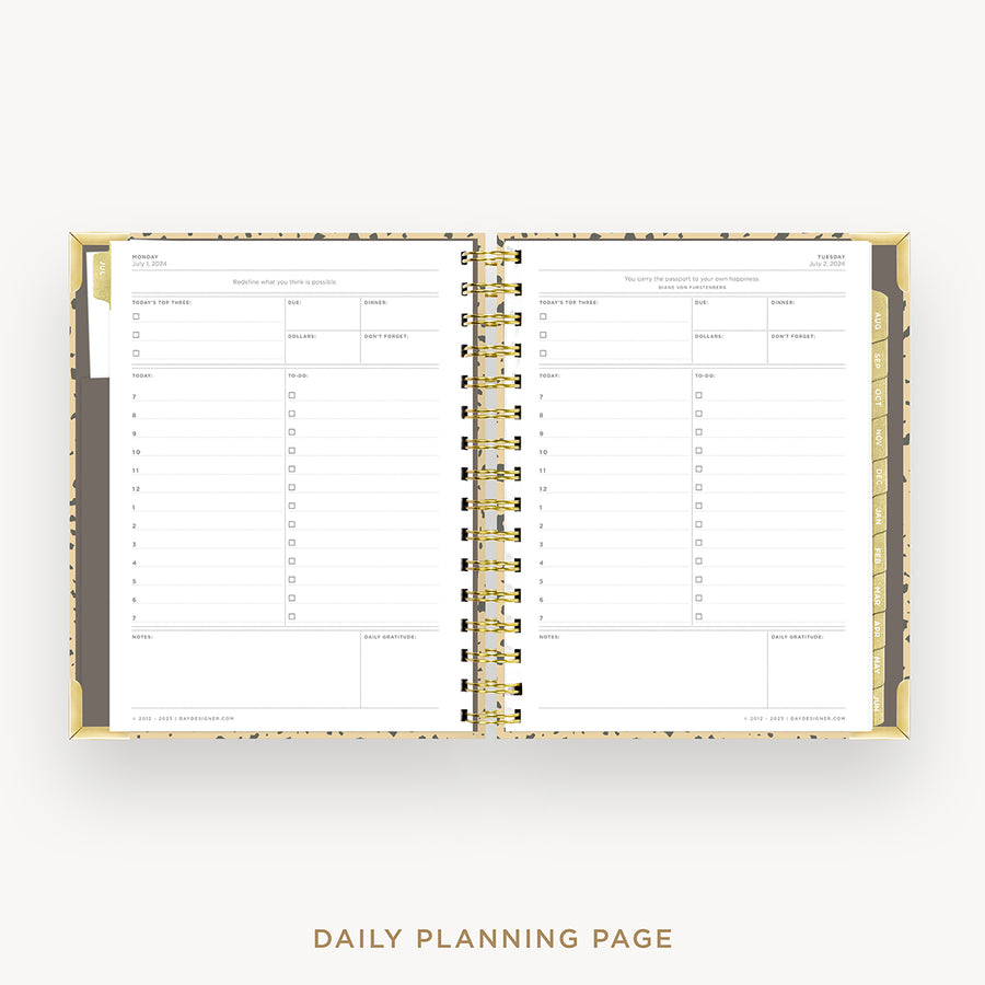 Day Designer 2024-25 mini daily planner: Savannah cover with daily planning page