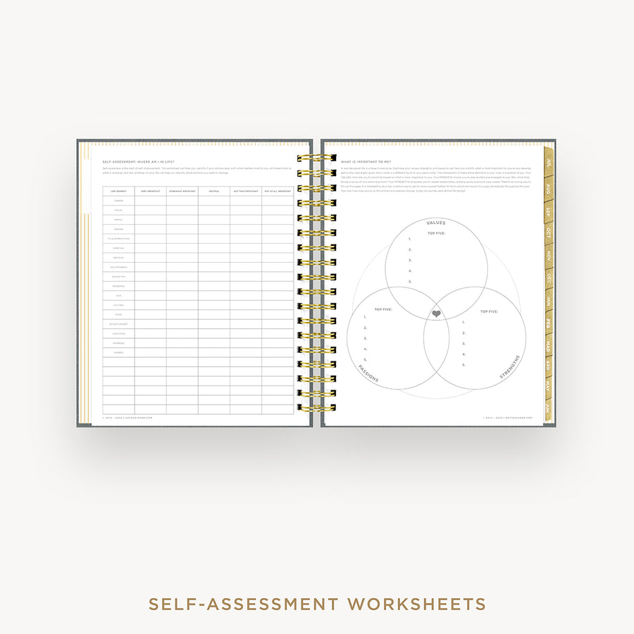 Day Designer 2024-25 daily planner: Charcoal Bookcloth cover with self assessment worksheet