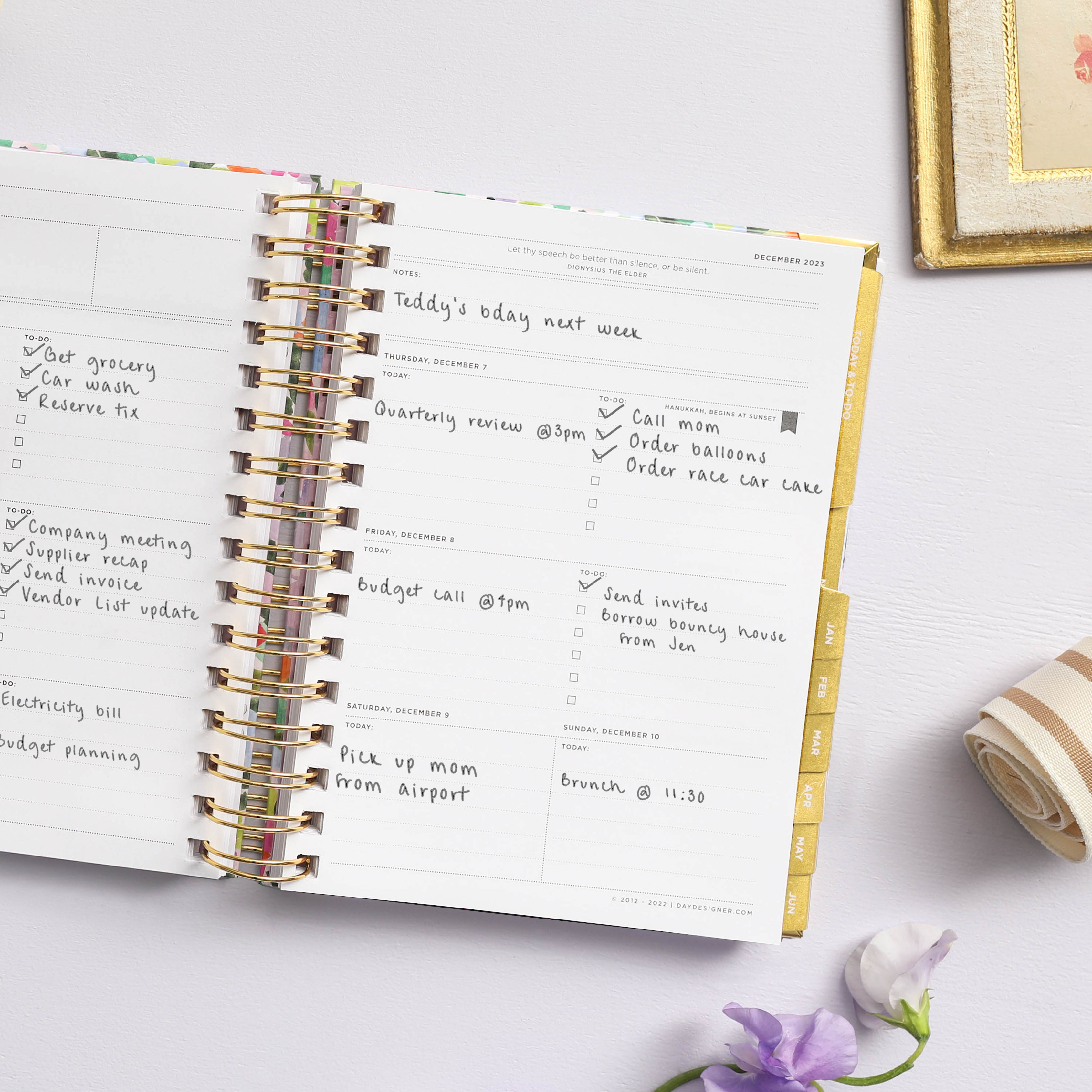 2025-26 Mini Weekly Planner: Ula Bloom