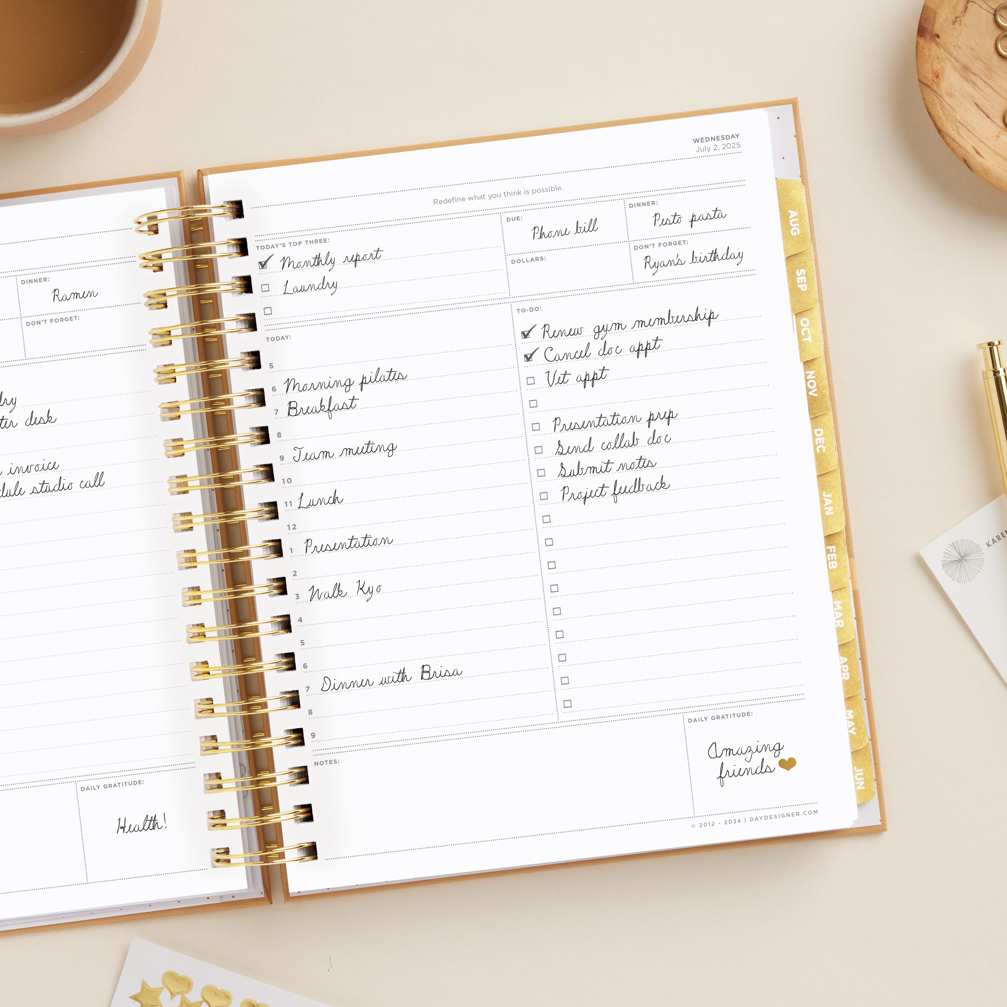 2025-26 Daily Planner: Caramel Latte Pebble Texture