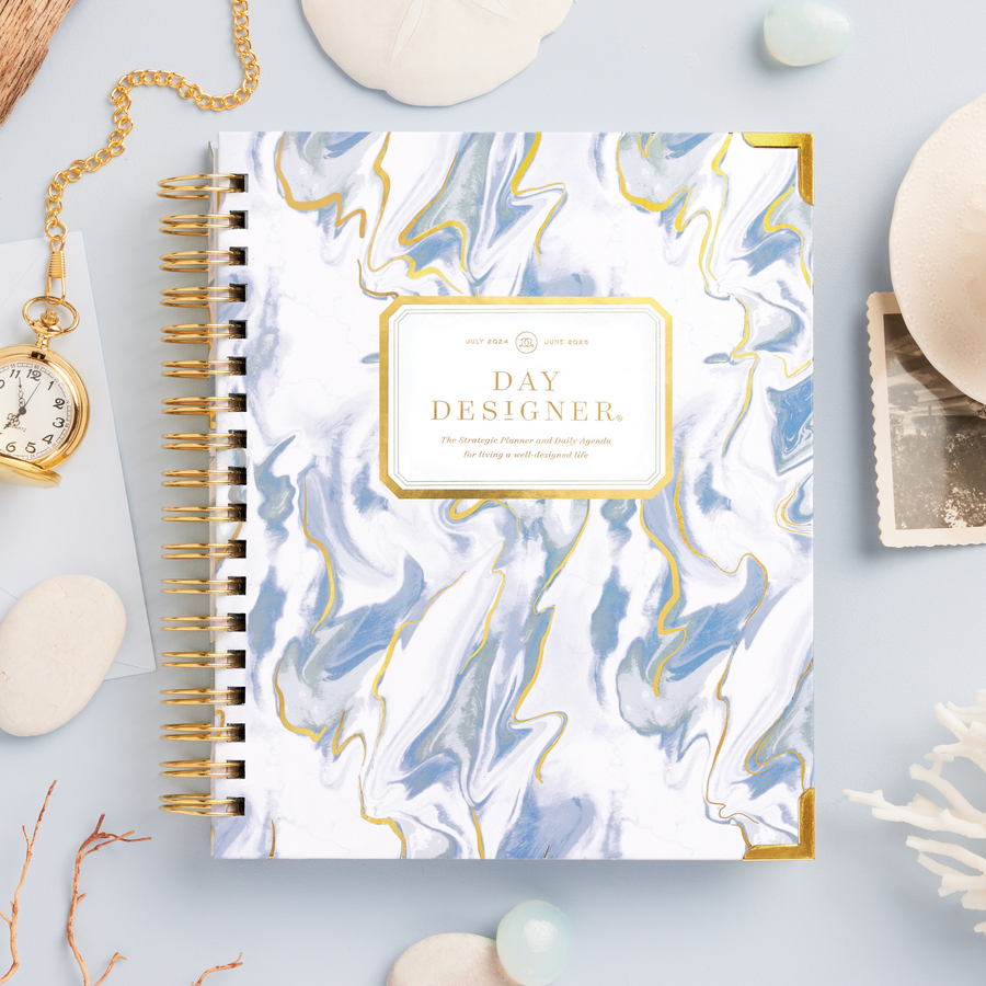 Day Designer 2024-25 daily planner: Azure beautiful cover agenda book