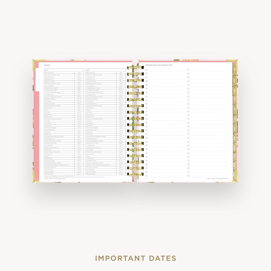 Day Designer 2026-27 weekly planner: Heirloom cover with holidays page