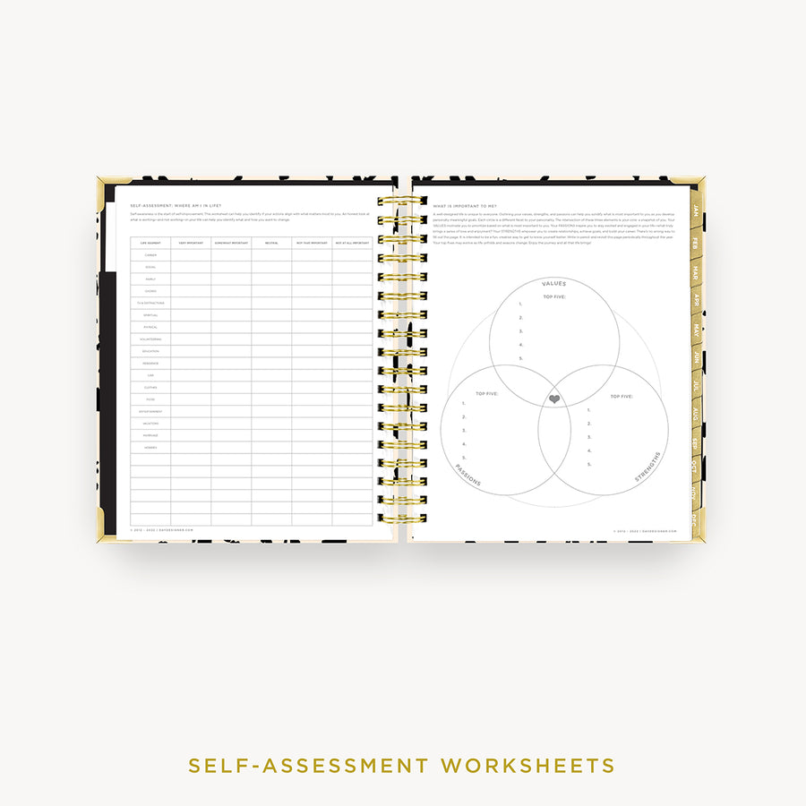 Day Designer 2024 daily planner: Painted Loepard cover with self assessment worksheet