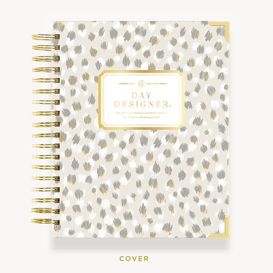 2024 Daily Planner: Chic