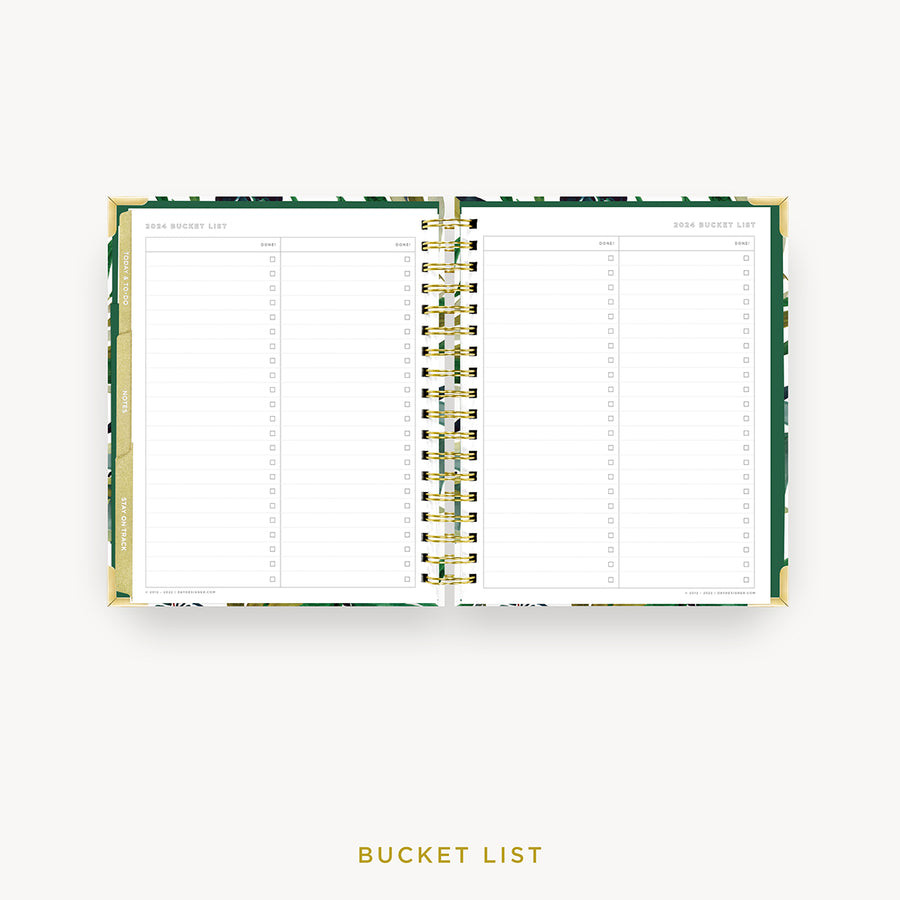 Day Designer 2024 weekly planner: Bali cover with bucket list