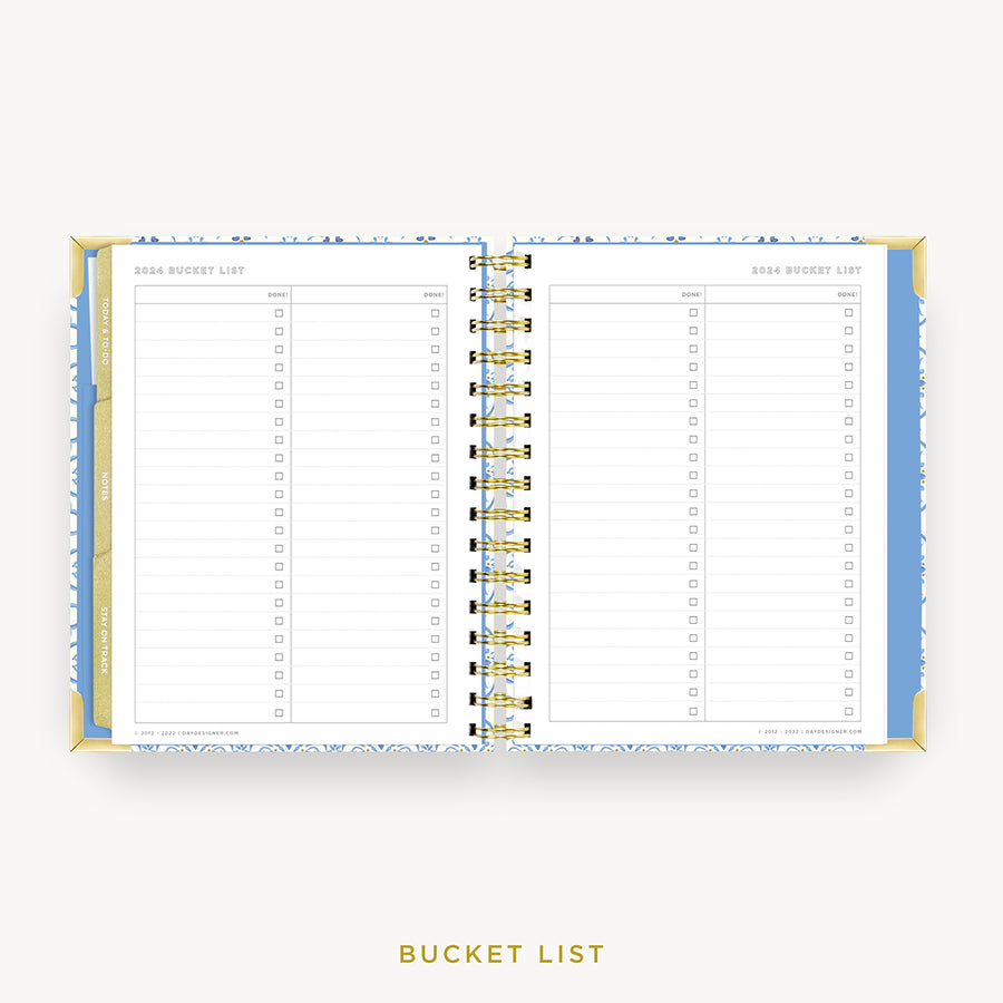 Day Designer 2024 mini weekly planner: Casa Bella cover with bucket list