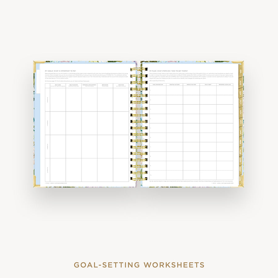 Day Designer 2024-25 daily planner: Palmetto cover with goals worksheet