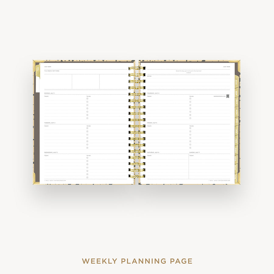 Day Designer 2024-25 weekly planner: Savannah cover  with weekly planning pages