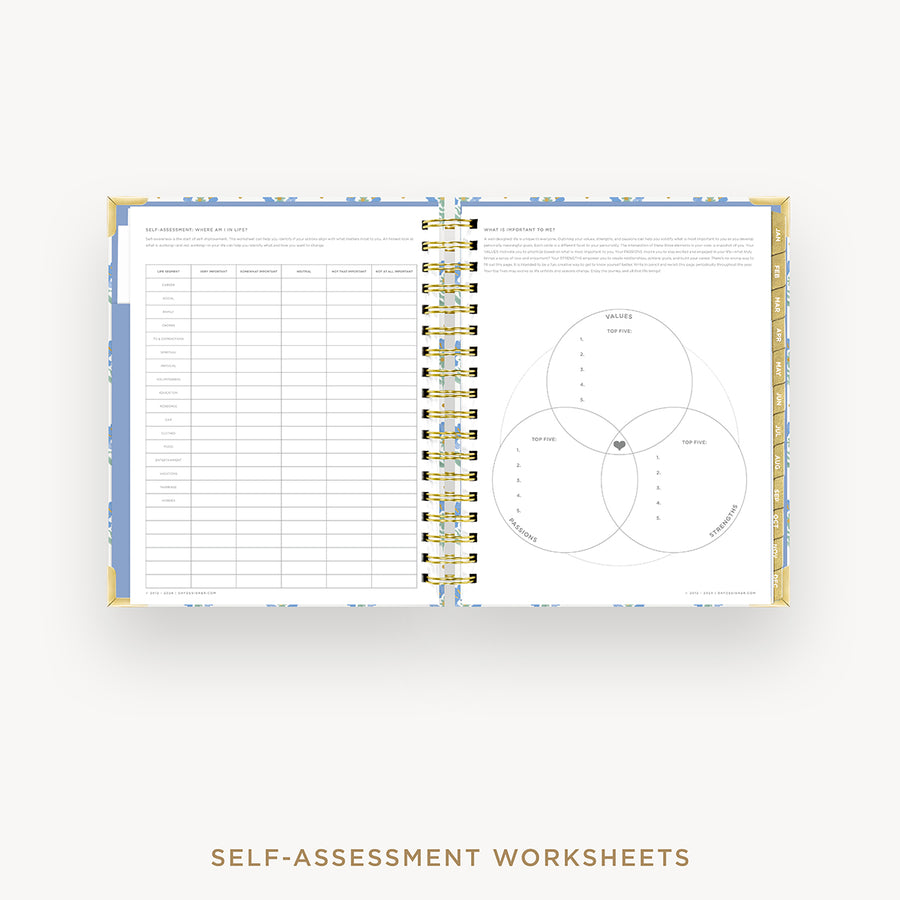 Day Designer 2025 daily planner: Tasha cover with self assessment worksheet