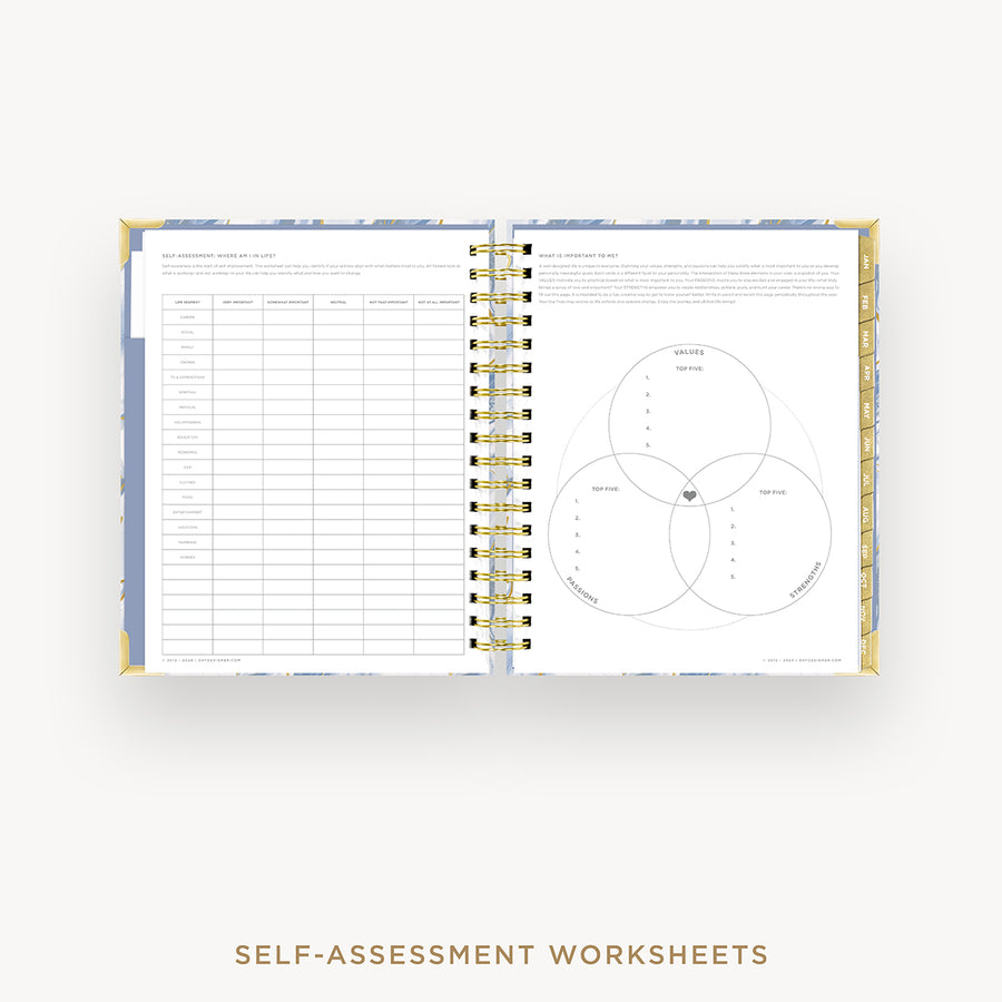 Day Designer 2025 daily planner: Azure cover with self assessment worksheet