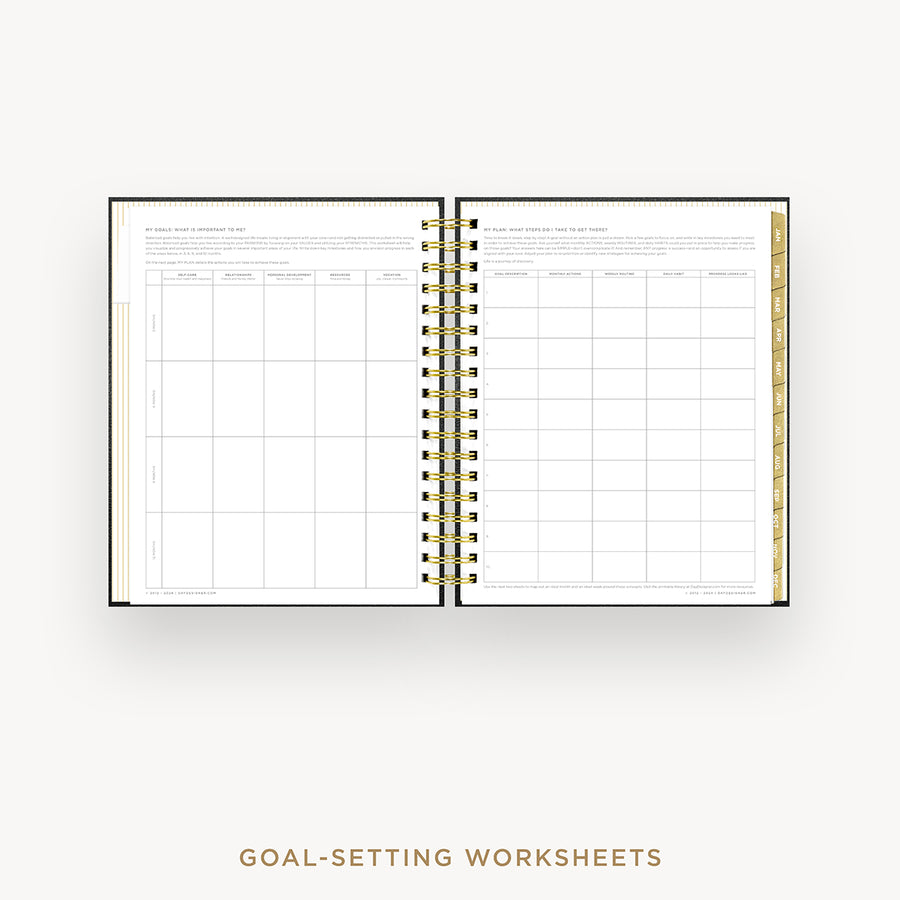 Day Designer 2025 daily planner: Classic Black Pebble Texture cover with goals worksheet