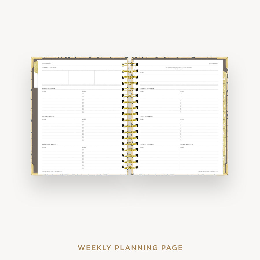 Day Designer 2025 weekly planner: Savannah cover with weekly planning pages