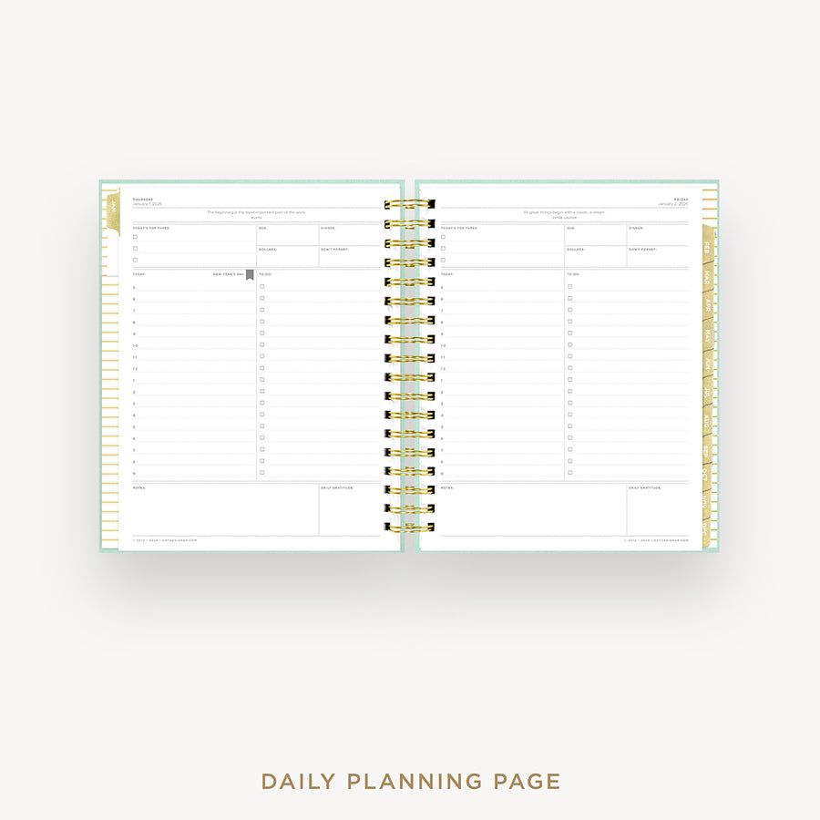 Day Designer 2026 daily planner: sage bookcloth cover with daily planning page