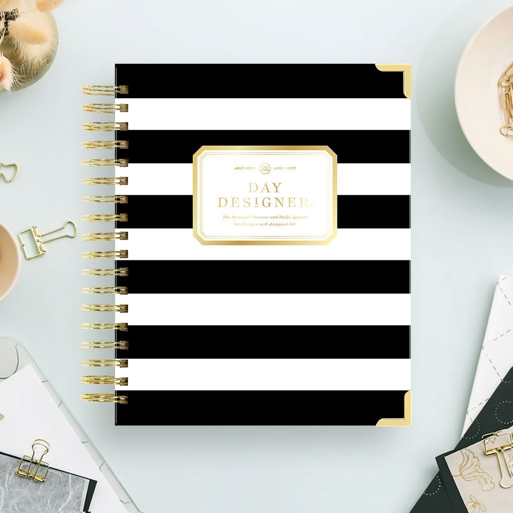 2026-27 Daily Planner: Black Stripe