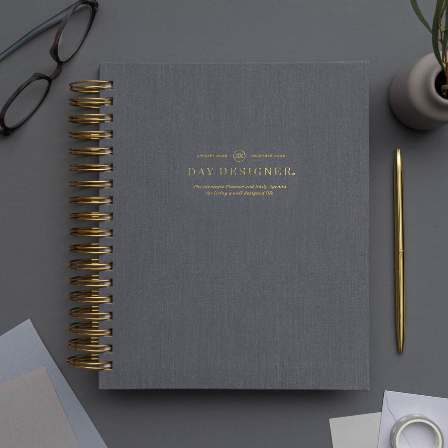Day Designer 2026 daily planner: charcoal bookcloth beautiful cover agenda book