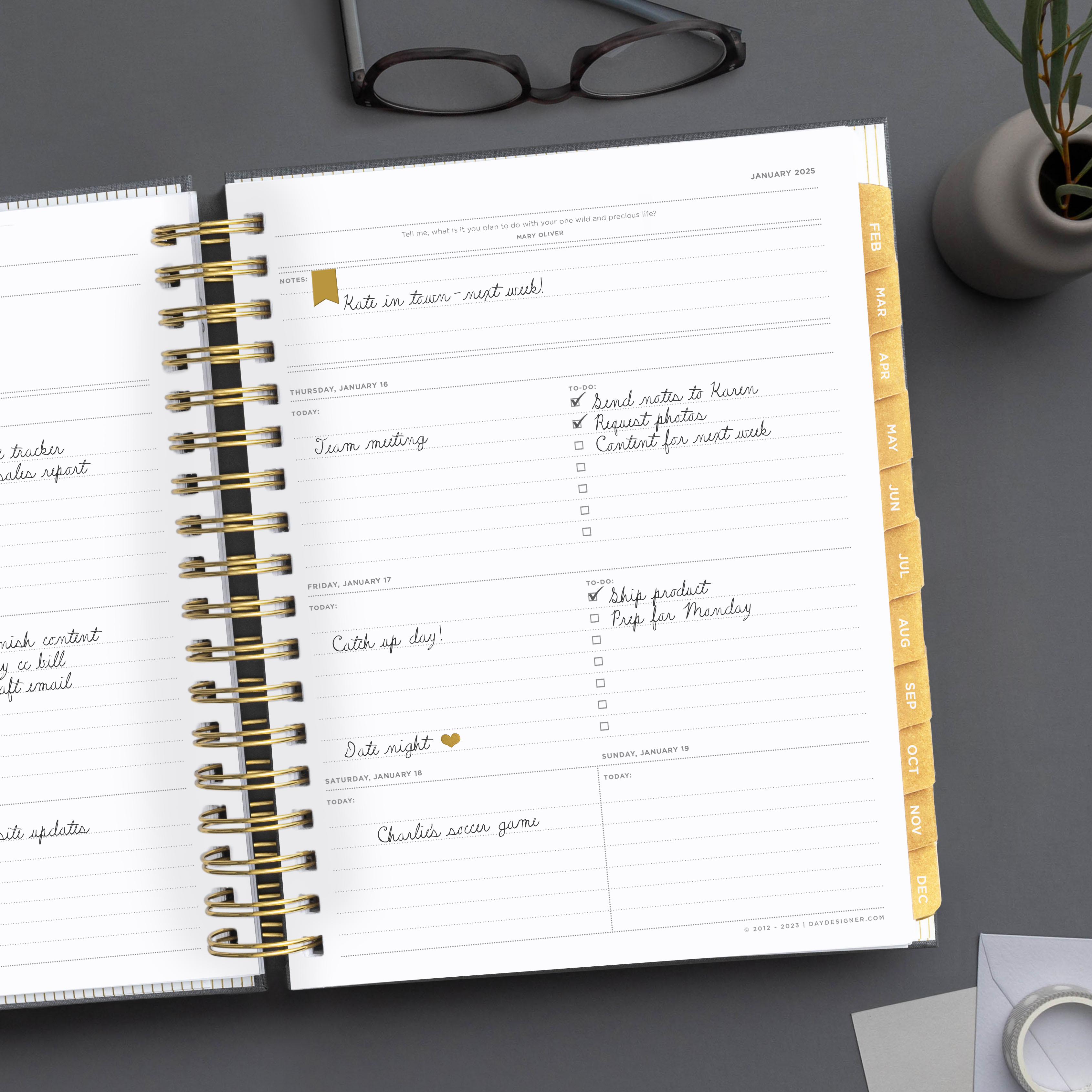 2025 Weekly Planner: Charcoal Bookcloth