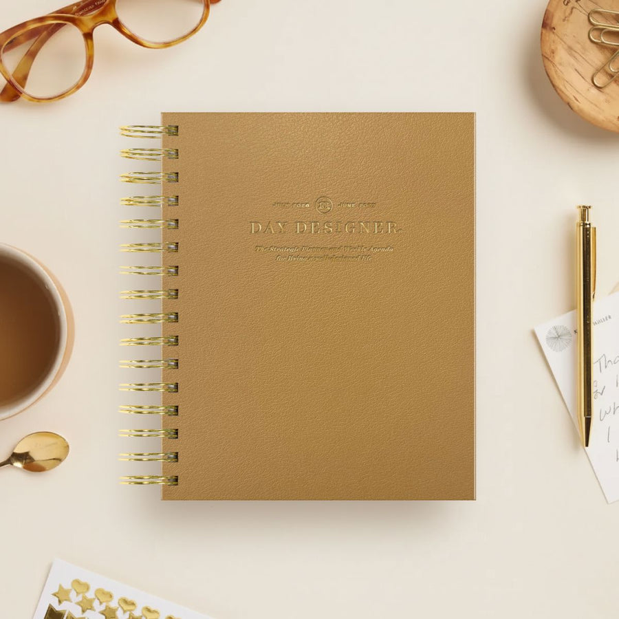 Day Designer 2026-27 mini weekly planner: Caramel Latte Pebble Texture beautiful cover agenda book