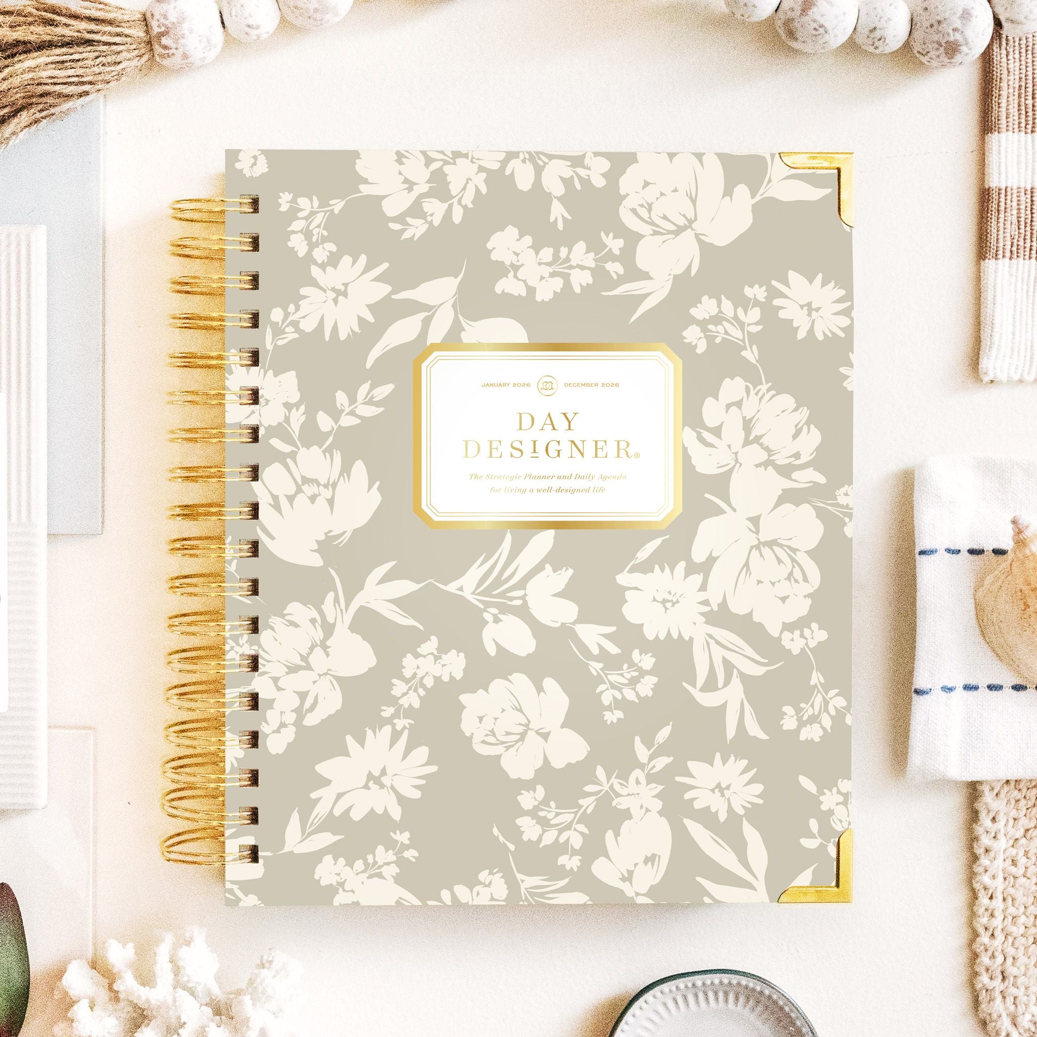 2026 Daily Planner: Silhouette