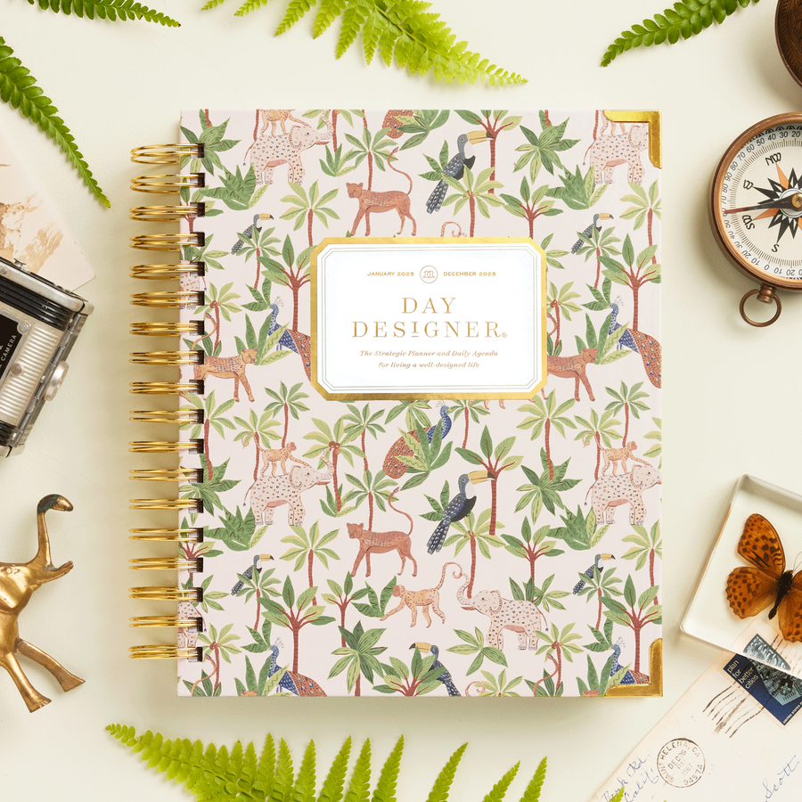 Day Designer 2025 daily planner: Menagerie beautiful cover agenda book