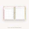 2027 Daily Planner: Heirloom