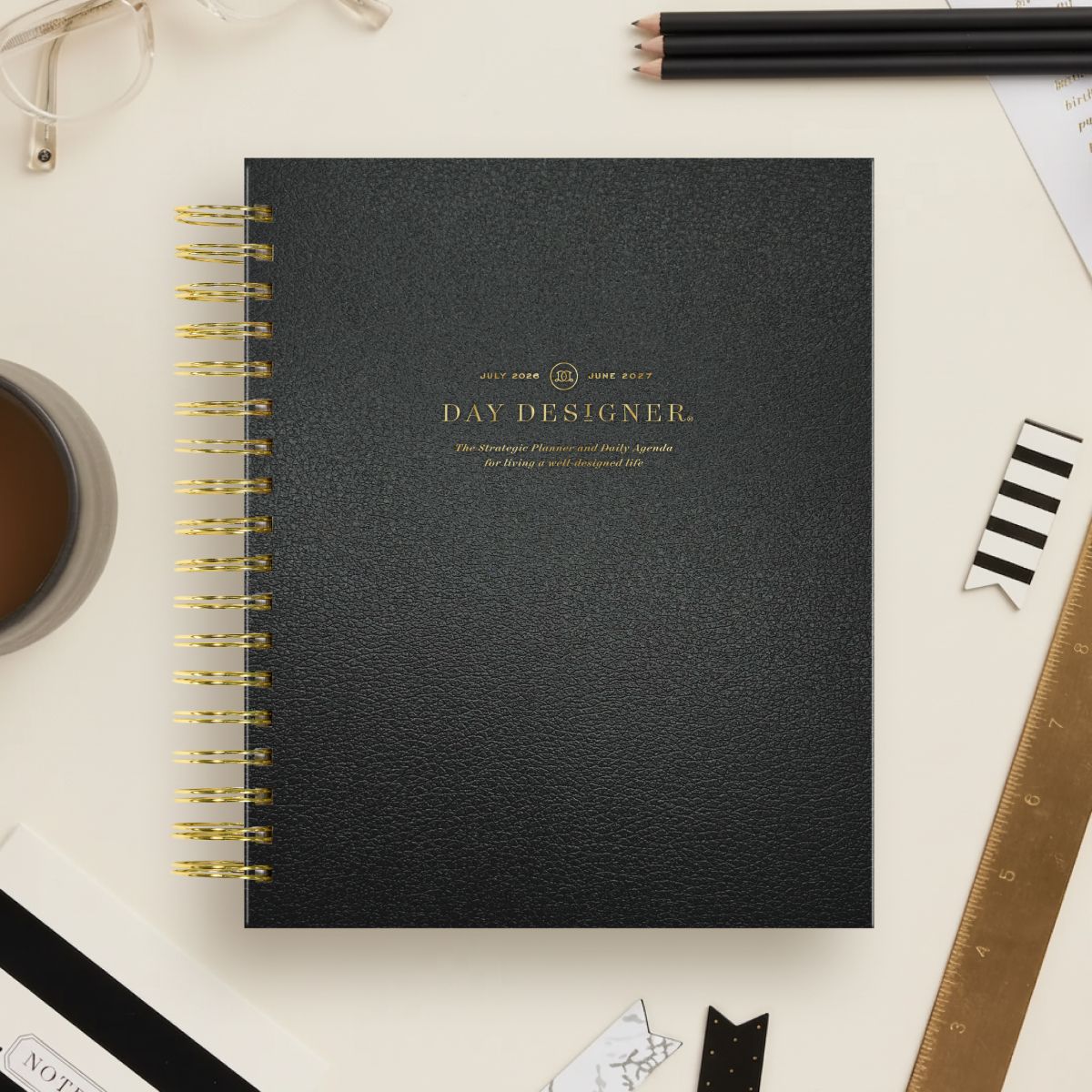 2026-27 Daily Planner: Classic Black Pebble Texture