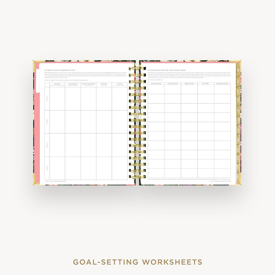 Day Designer 2025-26 daily planner: Alexandra cover with goals worksheet