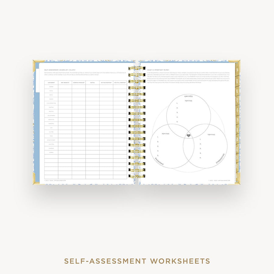 Day Designer 2025-26 daily planner: Alicia cover with self assessment worksheet