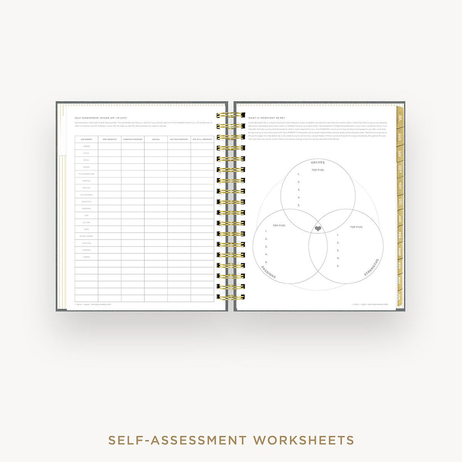 Day Designer 2025-26 daily planner: Charcoal Bookcloth cover with self assessment worksheet