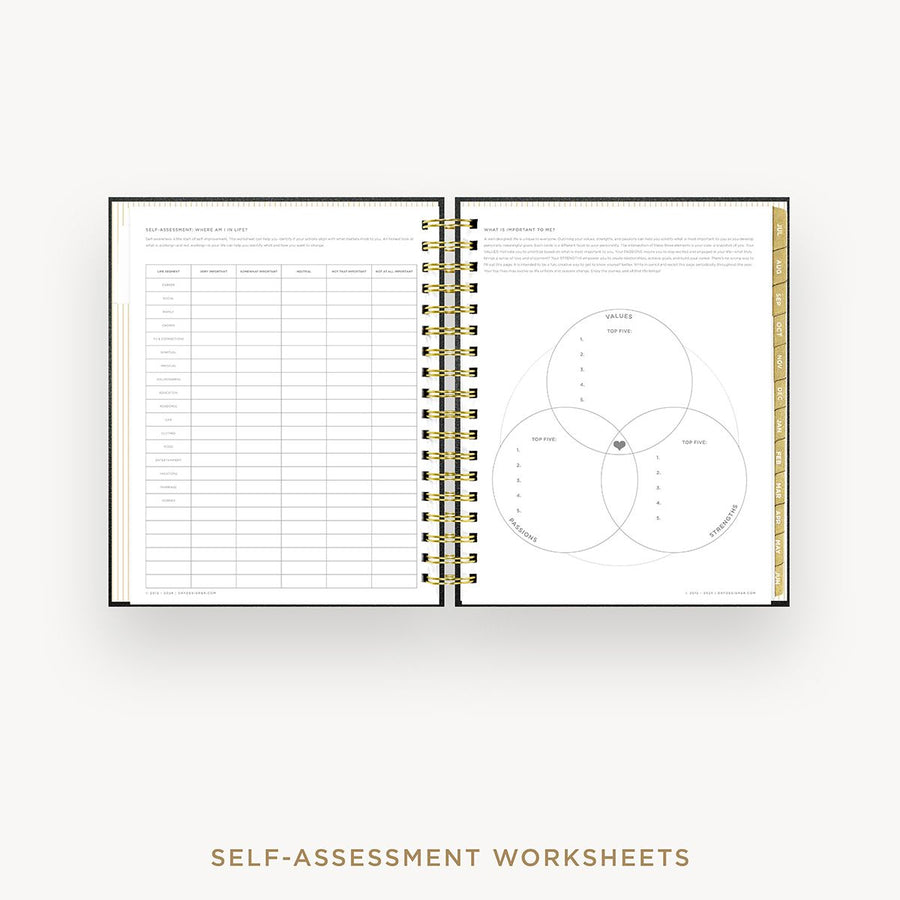 Day Designer 2025-26 daily planner: Classic Black cover with self assessment worksheet