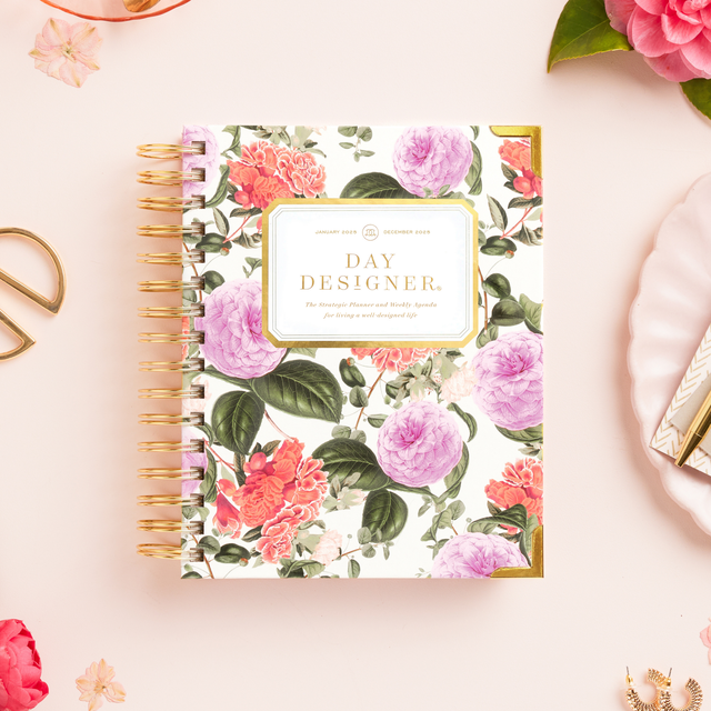 2025 Mini Weekly Planner: Camellia