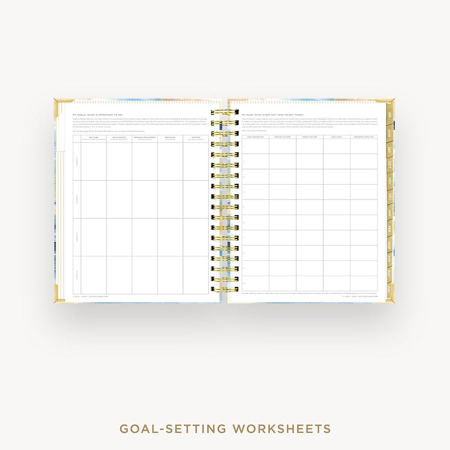 Day Designer 2025-26 daily planner: Sea and Sky cover with goals worksheet