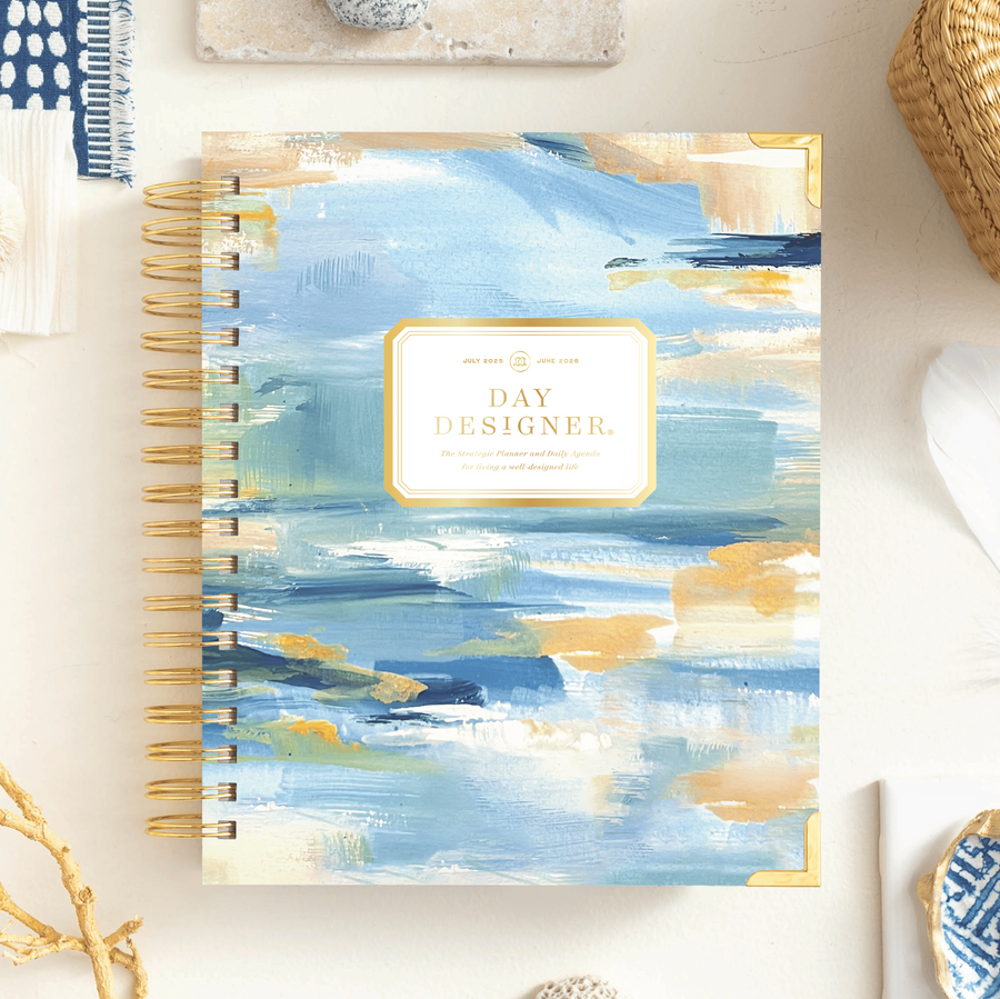 Day Designer 2025-26 daily planner: Sea and Sky beautiful cover agenda book