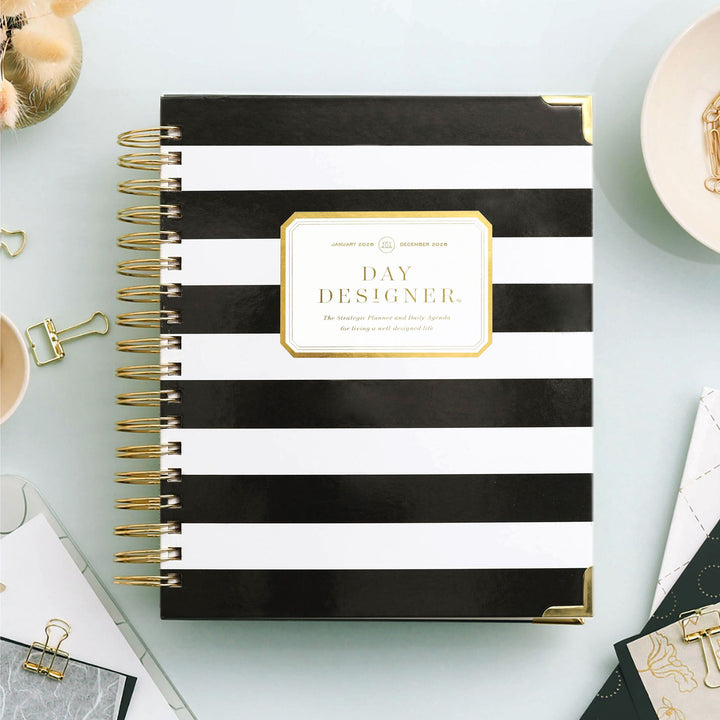 2026 Daily Planner: Black Stripe