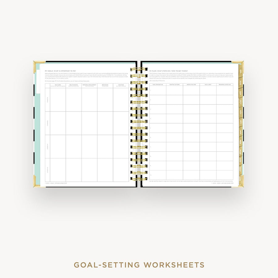 Day Designer 2025-26 weekly planner: Black Stripe cover with goals worksheet