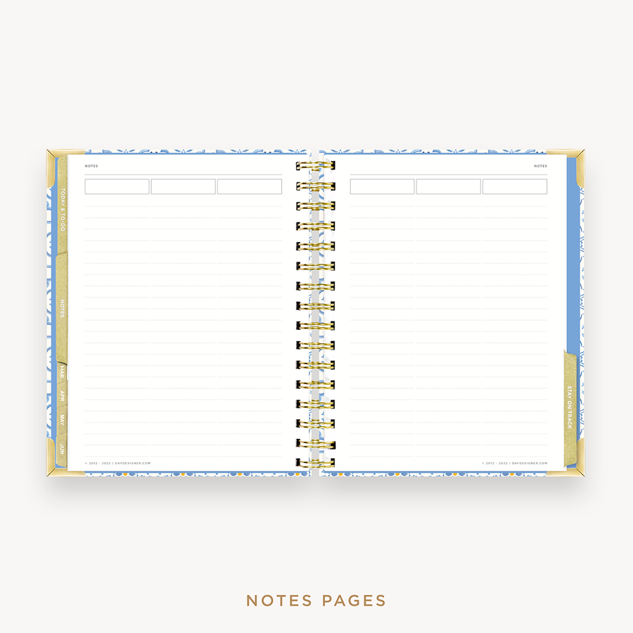 Day Designer's 2023 Weekly Mini Planner Casa Bella with note taking page.
